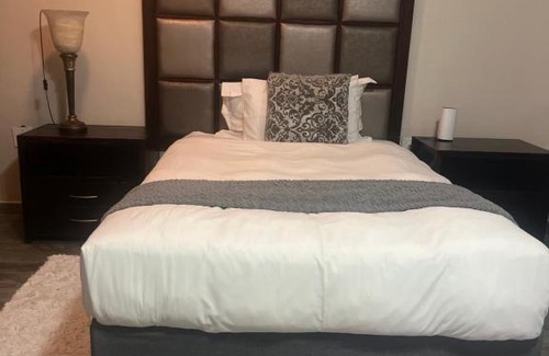 Ermelo House | VQS Guesthouse