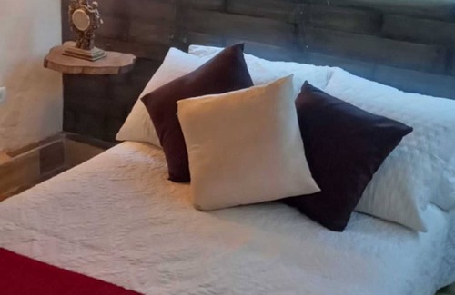 Guarne Cottage | Vrbo Property