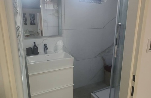 Prague 12 Apartment | Vu's Home - Apartment Deluxe 50m2