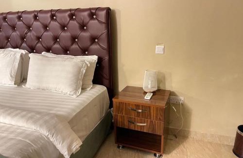 Masaki Apartment | Vybe house 1 with swimming pool and free Wi-Fi