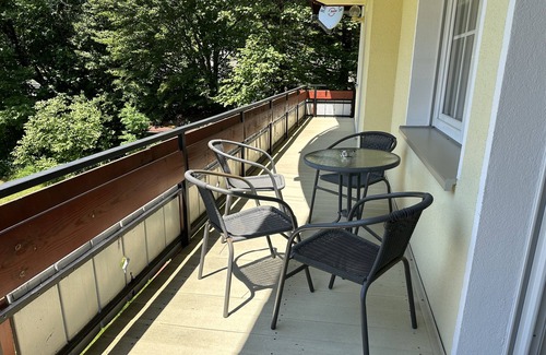 Unterjoch Apartment | VYLD: Hirschberg with balcony and mountain view