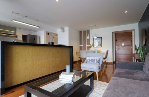 Santa Cruz Apartment | w Classy 2BR in Miraflores