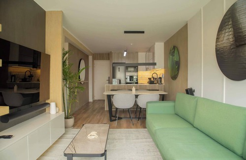 Santa Cruz Apartment | w Flawless 3BR w Balcony in Miraflores