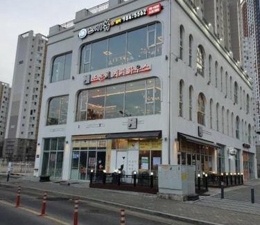 Gimpo Apartment | W House r077