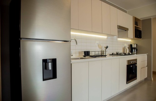 Santa Cruz Apartment | w Impressive 2BR With Balcony in Miraflores