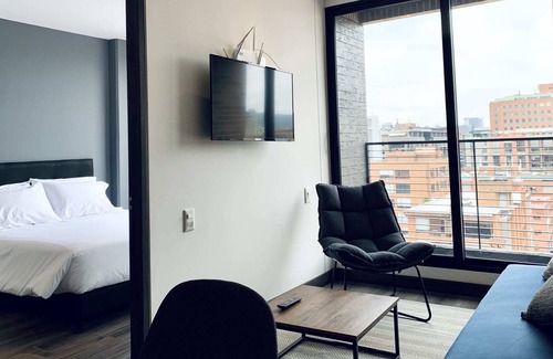 Chico Norte III Apartment | w* | Industrial 1BR in Luxury Building