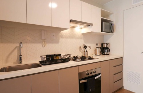Santa Cruz Apartment | w Lively 2BR With Balcony in Miraflores