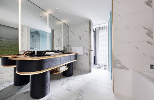 Melbourne Central Business District Hotel | W Melbourne
