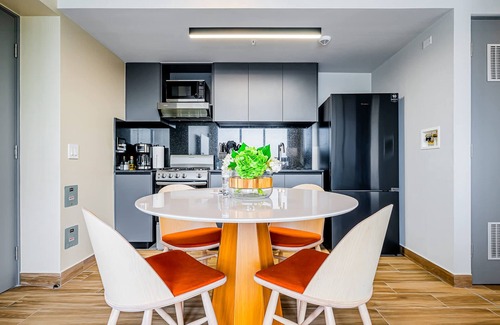 Panama City Apartment | w Stylish 2BR Apartment in Vibrant Centriqo