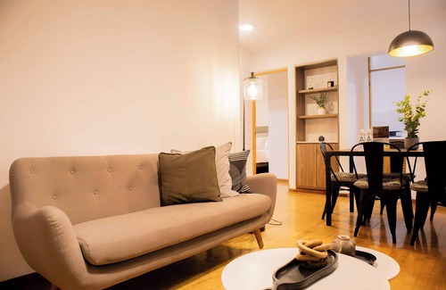 Leuro Apartment | w Stylish Bright 2BR in Miraflores