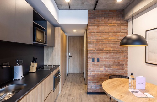 Barrios Unidos Apartment | w Stylish Loft in Virrey