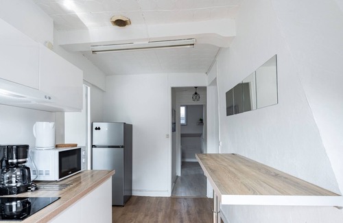 Darnetal Apartment | Waddington 201 - Two Bedroom Apartment, Sleeps 6