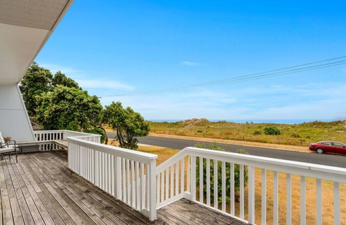 Waihi Beach Cottage | Waihi Bliss - Waihi Beach Bach