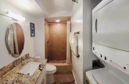 Waikiki Apartment | Waikiki High-rise sea view free parking