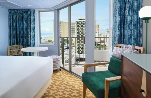 Waikiki Hotel | Waikiki Malia