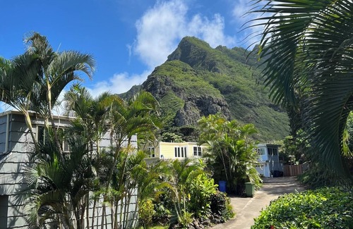 Ka'a'awa House | Wake up in a Hawaiian Paradise! - 3BD/2BA/Wi-Fi/Parking/Washer & Dryer