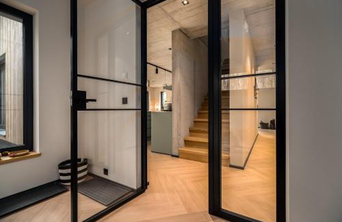 Lubmin Villa | Waldvilla mit Tiny House im Küstenwald