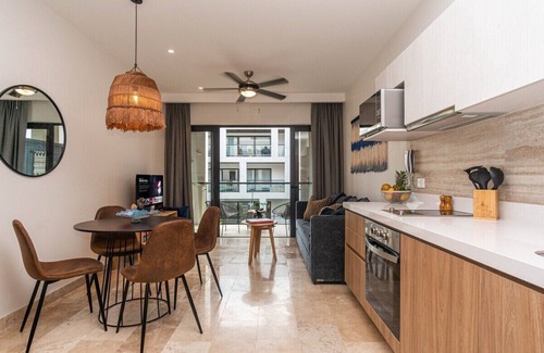 Gonzalo Guerrero Condo | Walk everywhere from our luxury 2-bedroom, 2-bath resort condo in the gorgeous new Ipana building