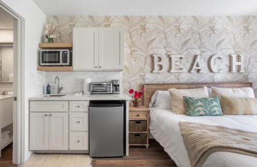 Kihei Apartment | Walk to Beach from this Renovated Studio with King Bed and Resort-Level Amenities