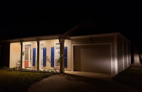 Waveland Cottage | Walk to beach in minutes! Golf cart to town! Private deck for dining, fire pit!