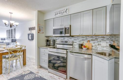 Folly Field Apartment | Walk to Beach and Golf Course Hilton Head Getaway!