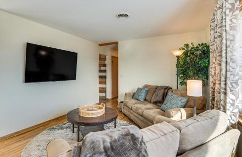 Glenwood House | Walk to Lake Beach Glenwood Vacation Rental!