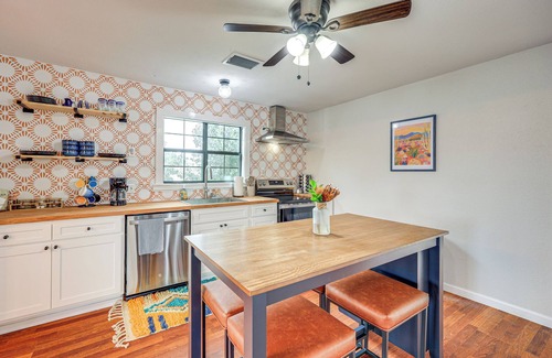 Bandera Cottage | Walk to Main Street: Cottage w/Deck in Bandera!