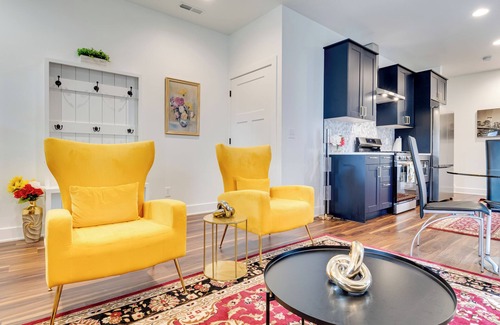 Mapleton/Fall Creek Apartment | Walk to Parks: Dog-Friendly Gem in Indianapolis!