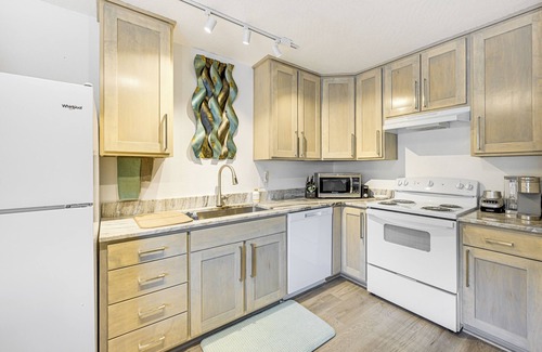 Soldotna Apartment | Walk to Parks: Snug Soldotna Sanctuary!