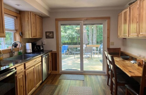 Phoenicia House | Walk to Phoenicia 15 min to Belleayre or Hunter