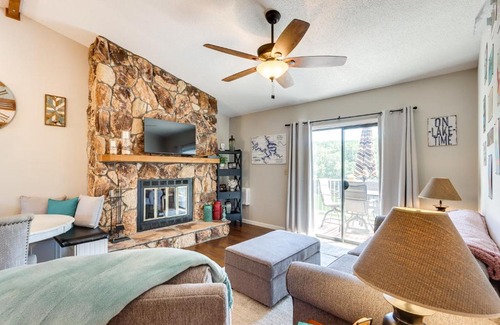 Osage Beach Apartment | Walk to Pool and Lake Cozy Osage Beach Condo