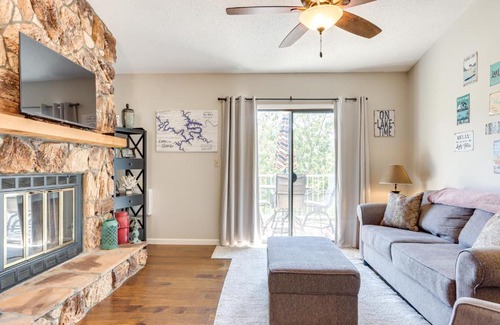 Osage Beach Apartment | Walk to Pool and Lake Cozy Osage Beach Condo