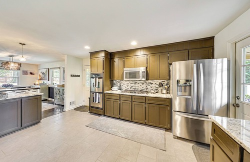 Aiken House | Walk to Powderhouse Polo Fields: Aiken Getaway