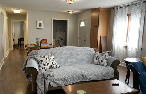 Monroe House | Walk to Vineyard, Single level home, Large yard, No pet fee