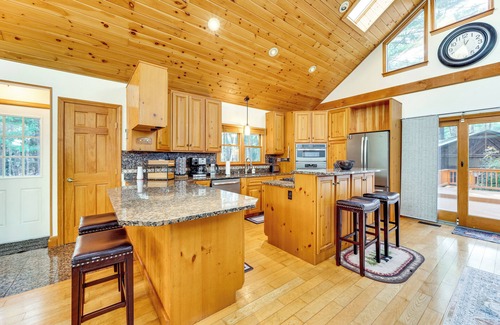 Silver Lake House | Walk to White Lake State Park: Gem w/Ski Locker!