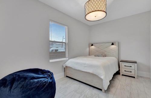 Tampa Heights House | Walking Distance to Downtown Free Parking