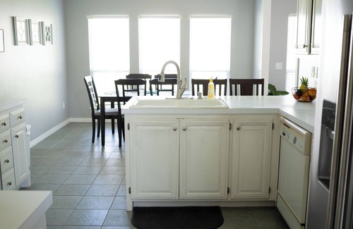 Bentonville House | Walking distance to Coler MTN Bike - 3BR 2BA