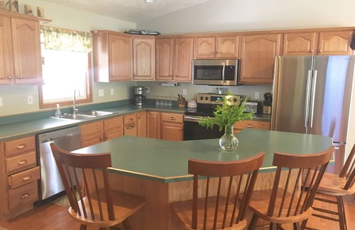 Rapid City House | Walking Distance To Torch Lake Sandbar!
