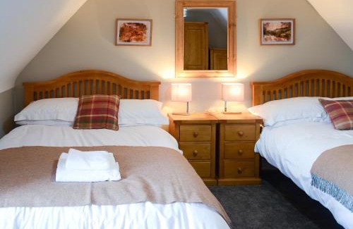 Dornoch House | Wallace House