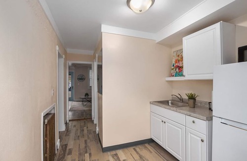 Saugatuck Apartment | Wallys Place