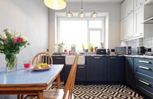 Cliftonville Apartment | Walpole Bay Sea Views