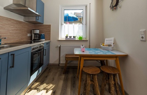 Bodenwerder Apartment | Wanderer und Radfahrer Freundlich mit Pool und Grillplatz