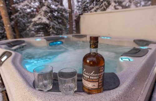 The Highlands House | Warm, Spacious, and Elegant Breckenridge Home near golf course, hot tub, arcade machine, foosball