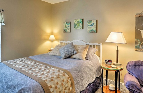 Amherst Apartment | Warm & Welcoming Suite: Amherst Historic District