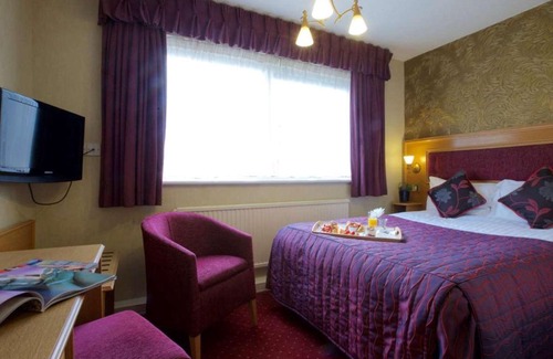 Stockton Heath Hotel | Warrington Fir Grove Hotel, Sure Hotel Collection by BW