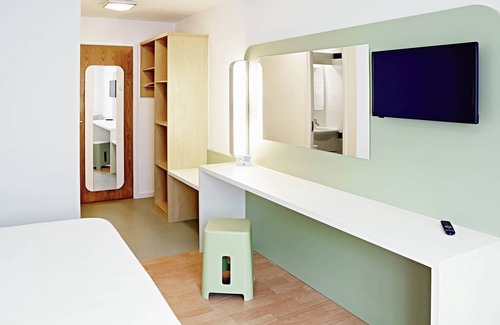 Lymm Hotel | Warrington M6 Motel J20/M6 Lymm Services