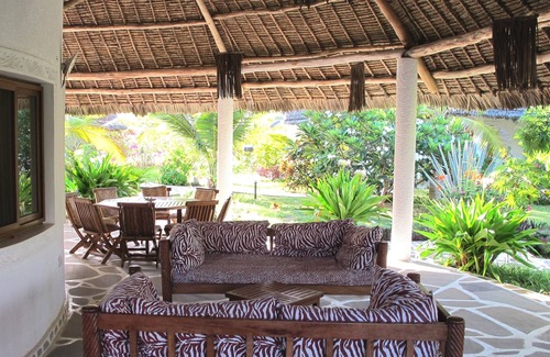 Watamu House | Watamu Villa With Service Personnel