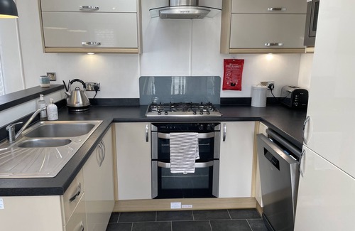 Hamworthy House | Water Lily lovely dog friendly caravan on Rockley Park, Poole Harbour + Sea View