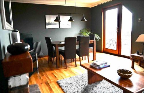 Belfast Apartment | Water view Apartment