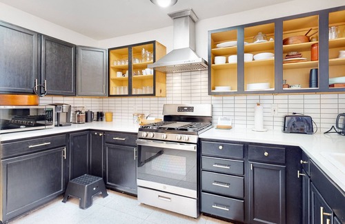Greenbank House | Water-view home with large deck, firepit, grill, & W/D